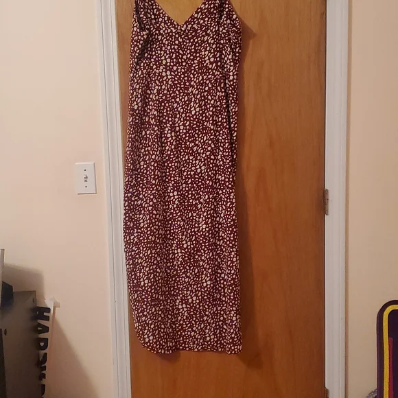 Wine red leopard dress - Picture 6 of 7